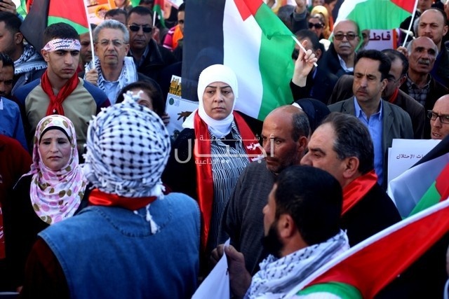 مسيرة لمقاطعة البضائع الإسرائيلية في رام الله